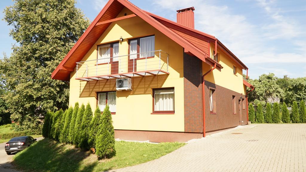 Surauciu Sveciu Namai Hotel Aukstadvaris Exterior photo